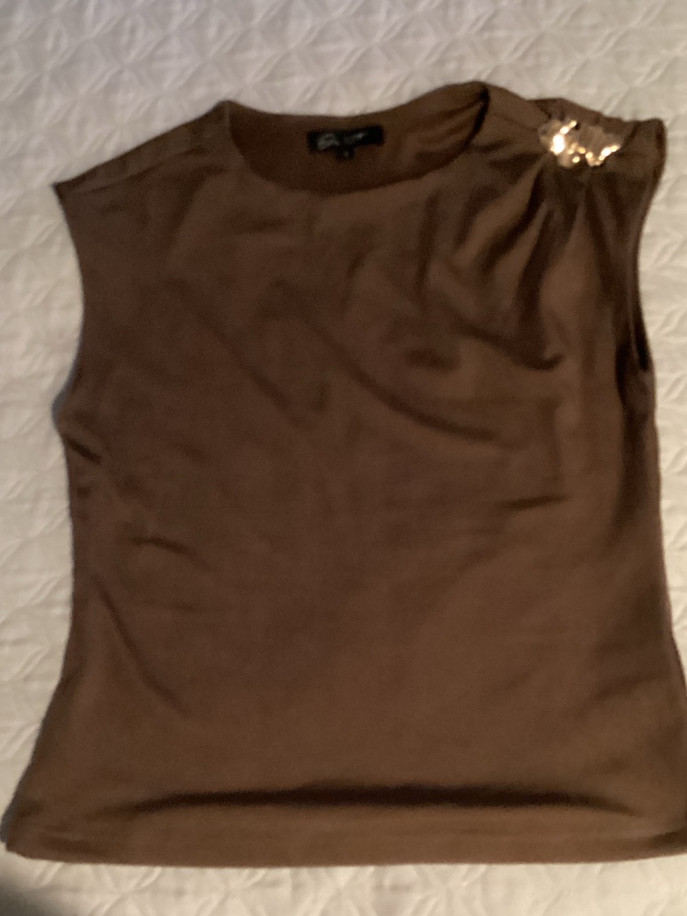 Sleeveless Brown Women's Top with Shoulder Accent